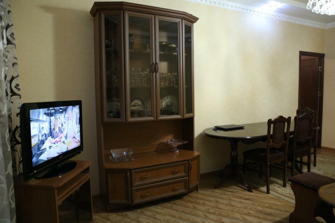 غيومري Srtashyan Apartments - Gorky Street المظهر الخارجي الصورة